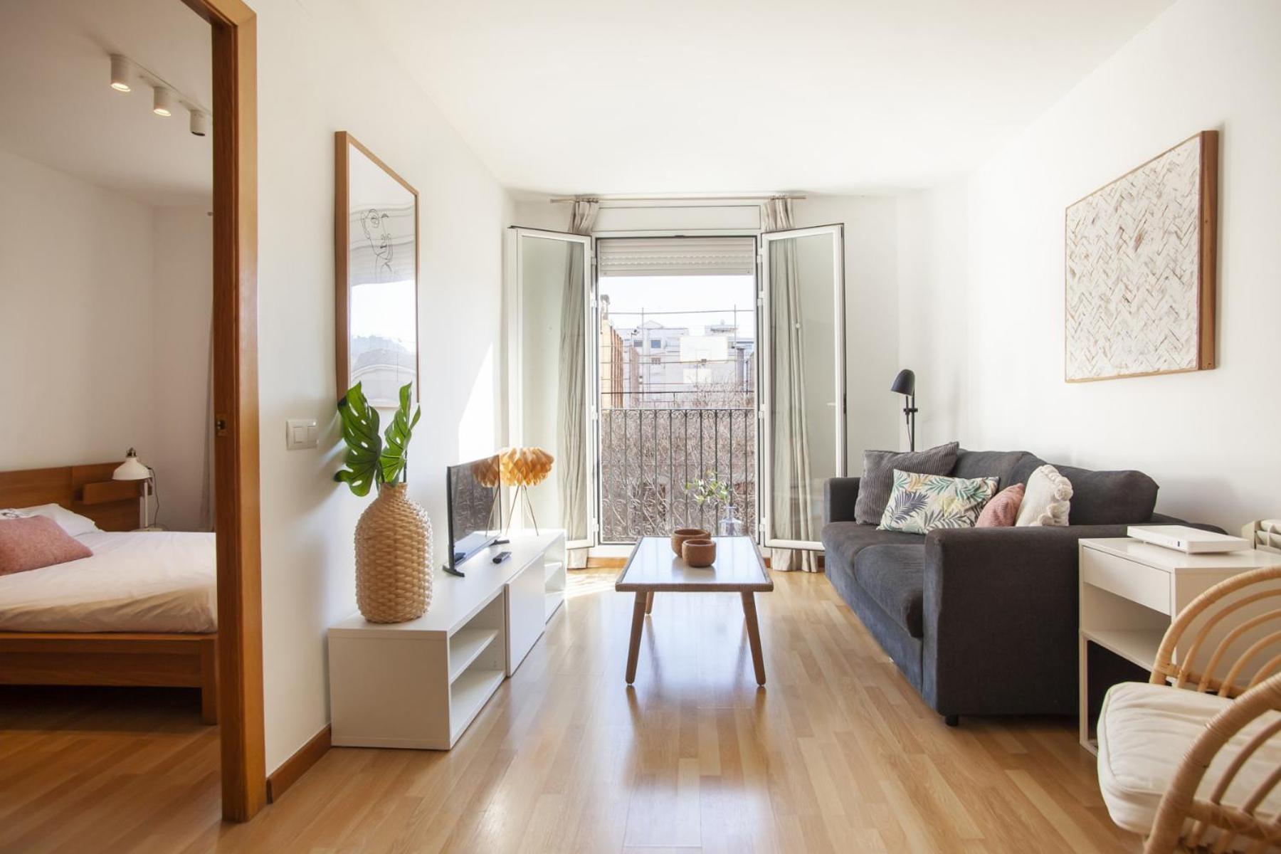 41Par1022 - Luminous Apartment In Sant Antoni, Barcelona